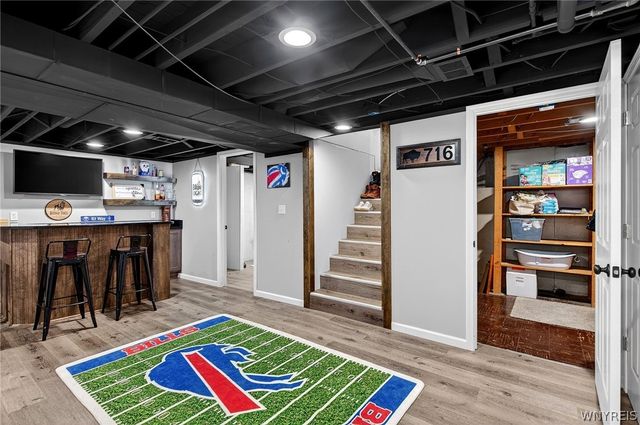 615 69th Street, Niagara Falls, NY 14304