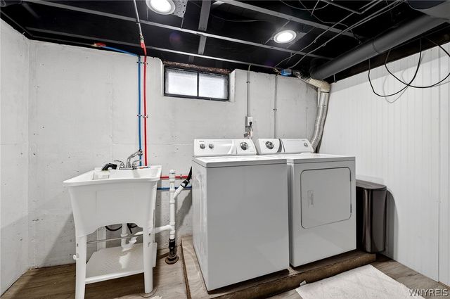 615 69th Street, Niagara Falls, NY 14304