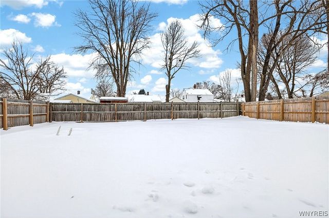 615 69th Street, Niagara Falls, NY 14304