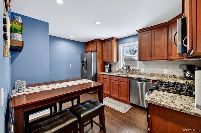 615 69th Street, Niagara Falls, NY 14304