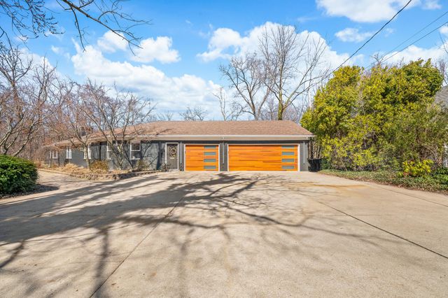 711 Kingsley Avenue, St. Joseph, MI 49085