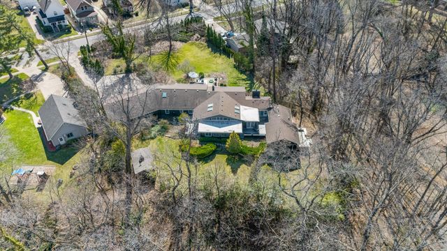 711 Kingsley Avenue, St. Joseph, MI 49085