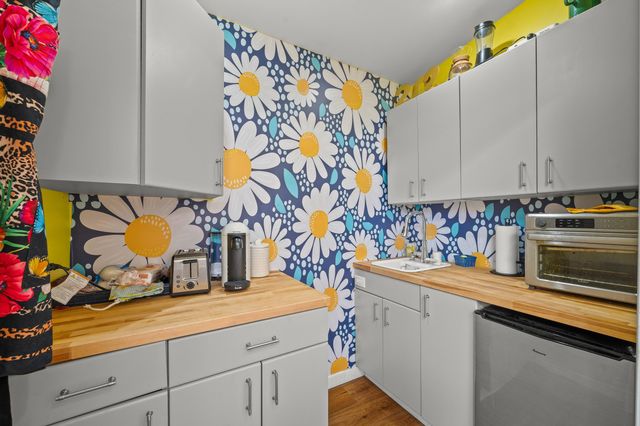 711 Kingsley Avenue, St. Joseph, MI 49085