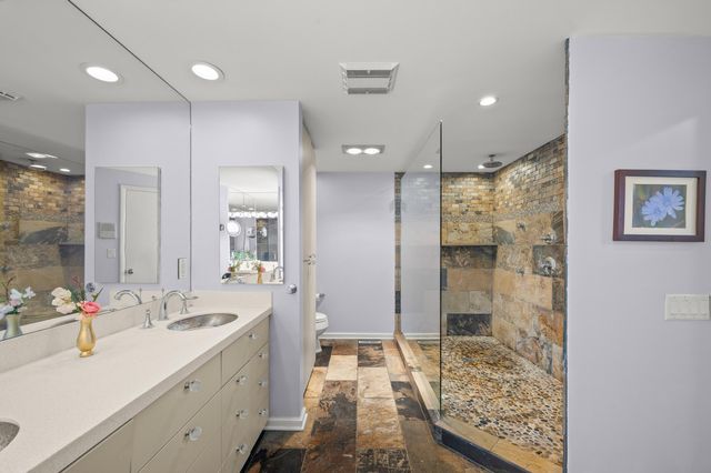 711 Kingsley Avenue, St. Joseph, MI 49085