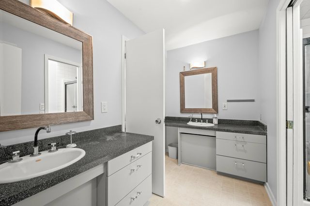 711 Kingsley Avenue, St. Joseph, MI 49085