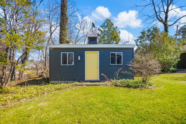 711 Kingsley Avenue, St. Joseph, MI 49085