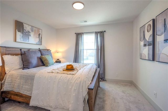 17388 S Kaw Street, Olathe, KS 66062