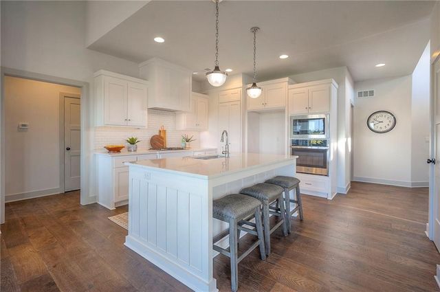 17388 S Kaw Street, Olathe, KS 66062