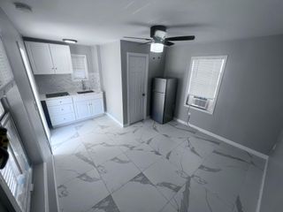 2843 Forest Hill Boulevard 2, Palm Springs, FL 33406