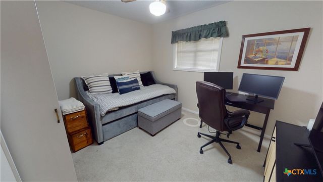 43 Twin Lakes Circle, Victoria, TX 77905