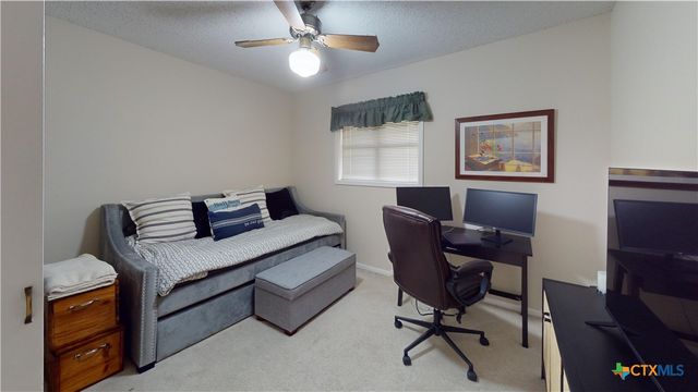 43 Twin Lakes Circle, Victoria, TX 77905