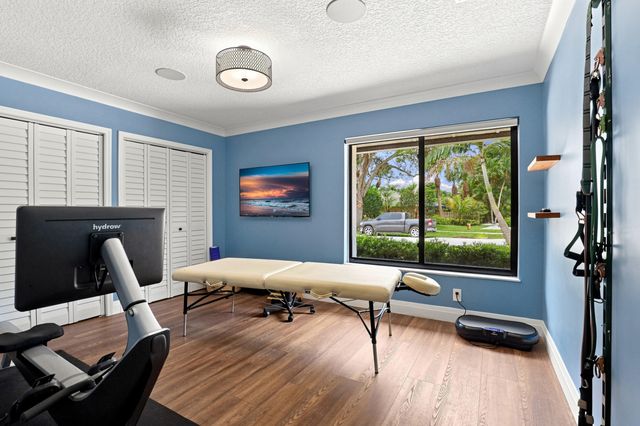 13972 Ishnala Circle, Wellington, FL 33414