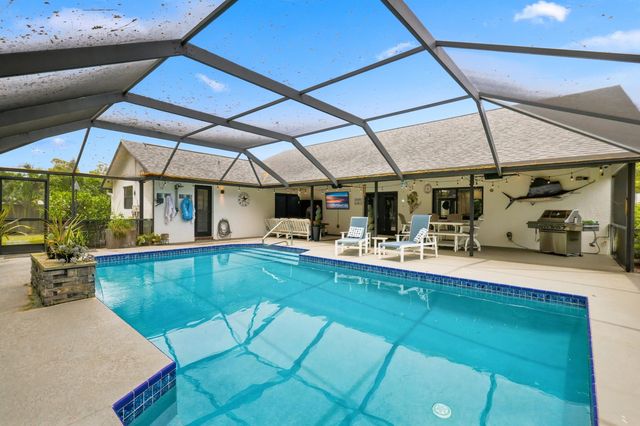 13972 Ishnala Circle, Wellington, FL 33414