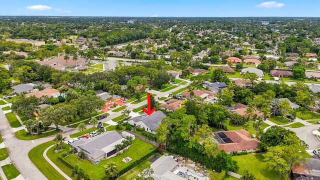 13972 Ishnala Circle, Wellington, FL 33414