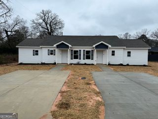 218B Tabor Drive, Warner Robins, GA 31093