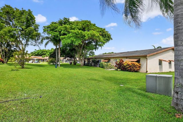 5775 Wanda Lane, Delray Beach, FL 33484