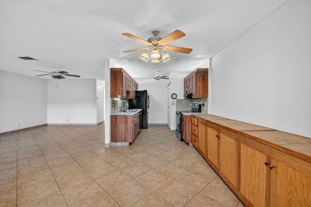 5775 Wanda Lane, Delray Beach, FL 33484