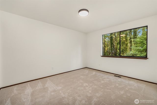 15053 253rd Avenue SE, Issaquah, WA 98027