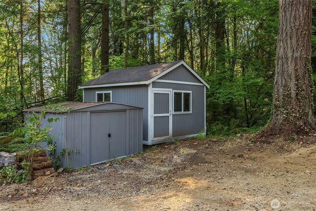 15053 253rd Avenue SE, Issaquah, WA 98027