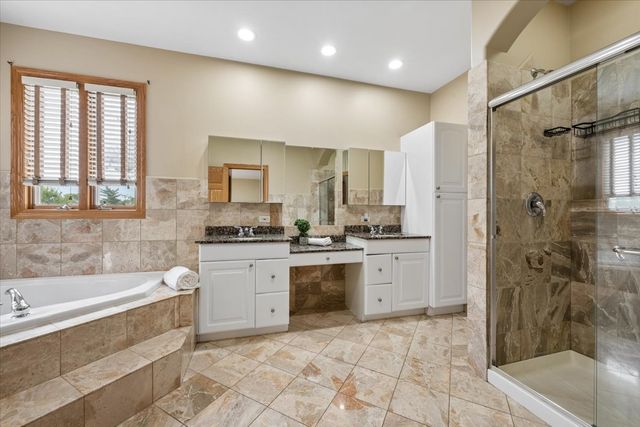 8317 W Ballard Road, Niles, IL 60714
