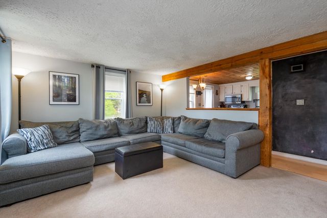 18 Bourque Street, Somersworth, NH 03878