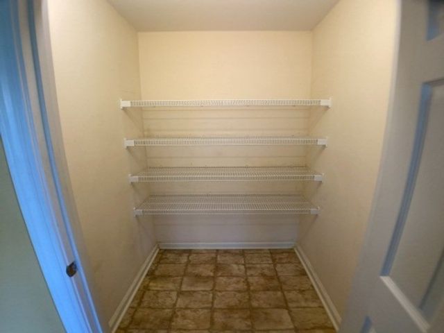 2491 Old Timber Ct, Clarksville, TN 37042