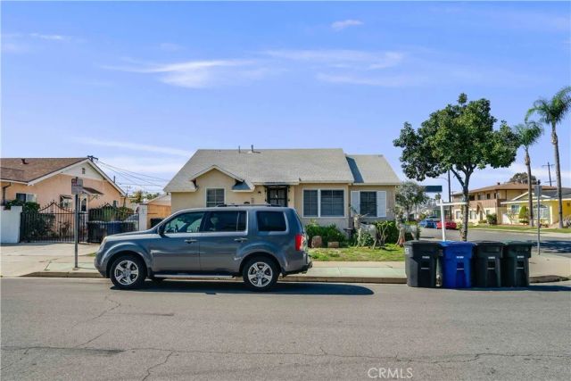 231 Blackshear Avenue, Los Angeles, CA 90022