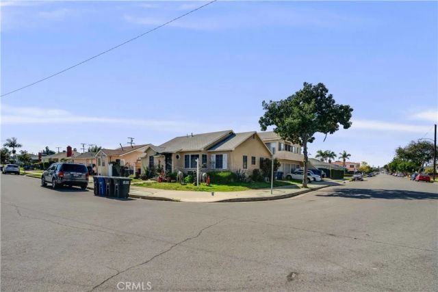 231 Blackshear Avenue, Los Angeles, CA 90022