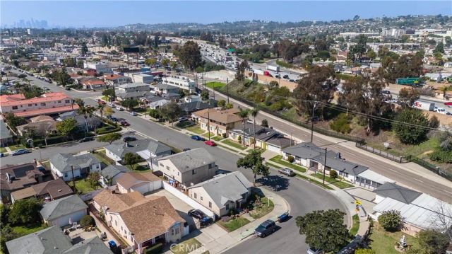 231 Blackshear Avenue, Los Angeles, CA 90022