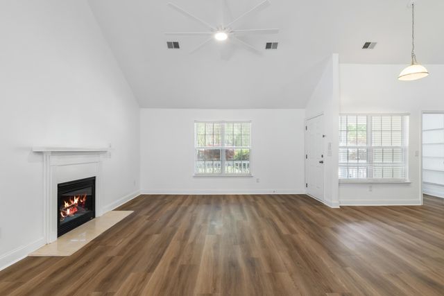 5304 Deep Blue Lane, North Charleston, SC 29418