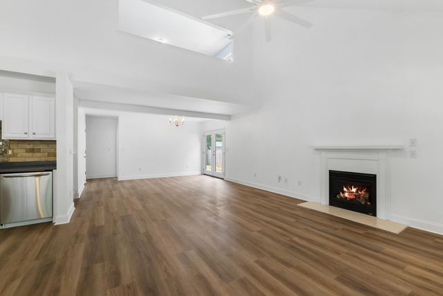 5304 Deep Blue Lane, North Charleston, SC 29418