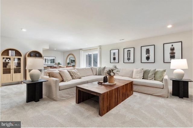 4 BOWENS RUN RD, Bealeton, VA 22712