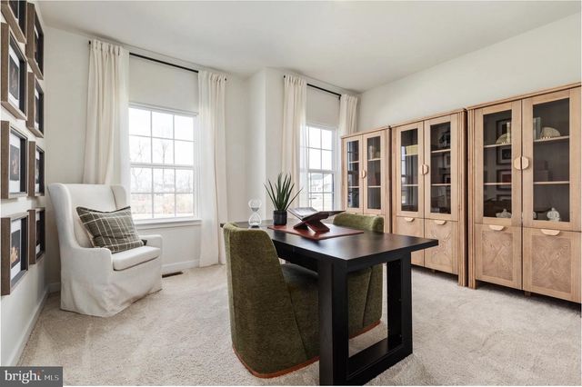 4 BOWENS RUN RD, Bealeton, VA 22712