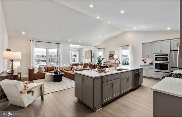 4 BOWENS RUN RD, Bealeton, VA 22712