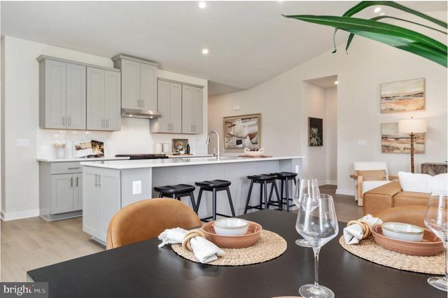 4 BOWENS RUN RD, Bealeton, VA 22712