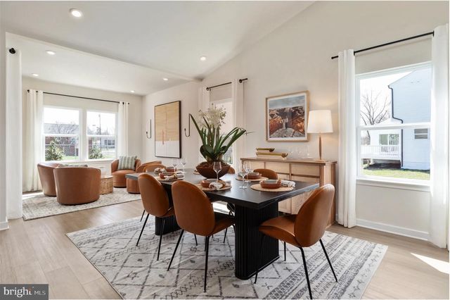 4 BOWENS RUN RD, Bealeton, VA 22712