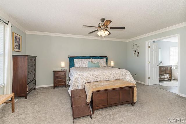 1961 Hedge Drive, O'fallon, MO 63366