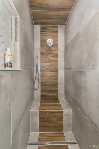 1961 Hedge Drive, O'fallon, MO 63366