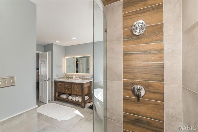 1961 Hedge Drive, O'fallon, MO 63366