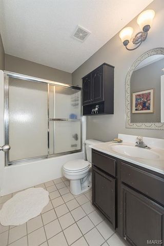 1961 Hedge Drive, O'fallon, MO 63366