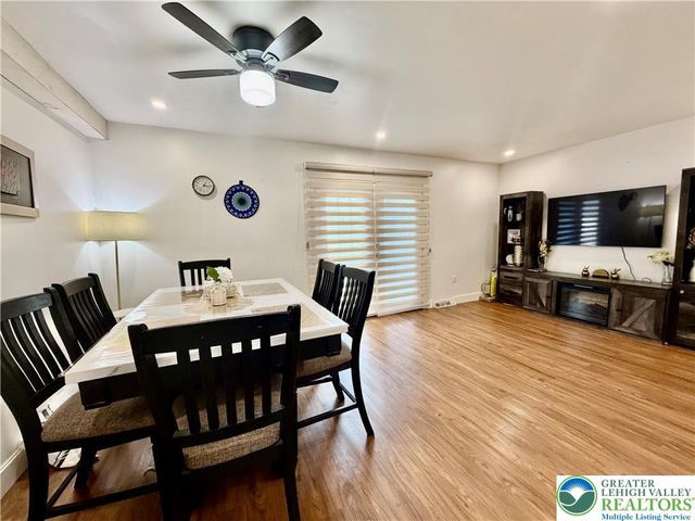 4034 Nicole Place, Palmer Twp, PA 18045