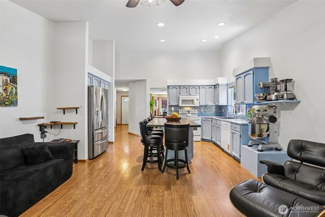 19010 SE 18th Street, Vancouver, WA 98683