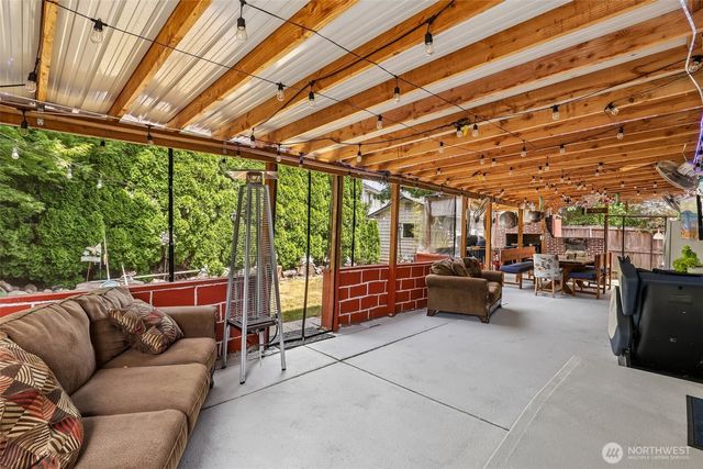 19010 SE 18th Street, Vancouver, WA 98683