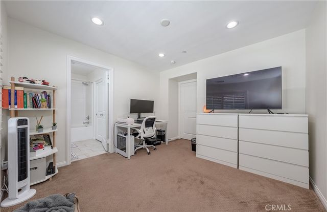 11905 Nixon, Whittier, CA 90601