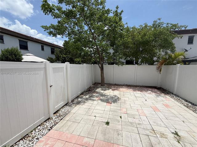 10623 W 33rd Ct 10623, Hialeah, FL 33018