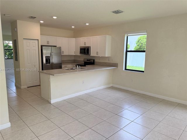 10623 W 33rd Ct 10623, Hialeah, FL 33018