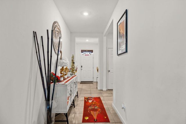 6545 NW Oaklawn Way, Port St. Lucie, Port St Lucie, FL 34983