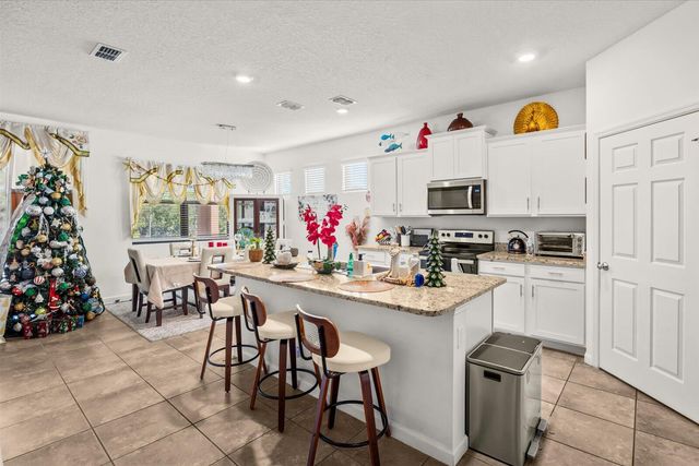 6545 NW Oaklawn Way, Port St. Lucie, Port St Lucie, FL 34983