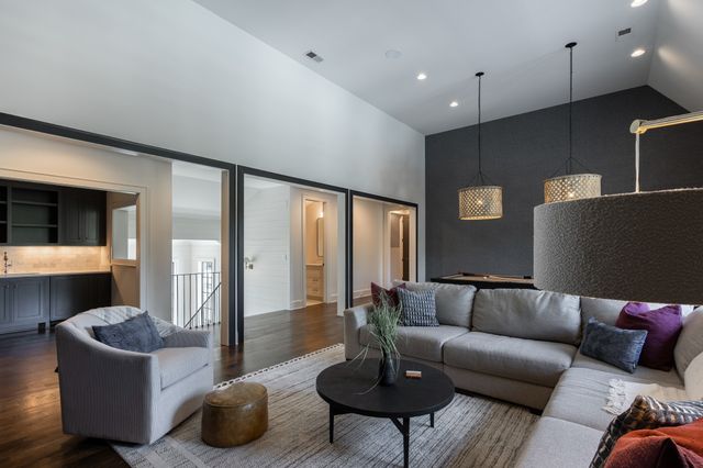 3444 Woodmont Blvd, Nashville, TN 37215