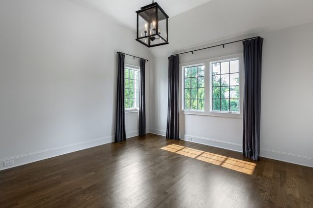 3444 Woodmont Blvd, Nashville, TN 37215